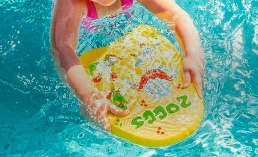 学ぶために泳ぐ機器